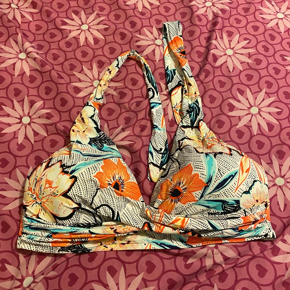 Floral bikini top